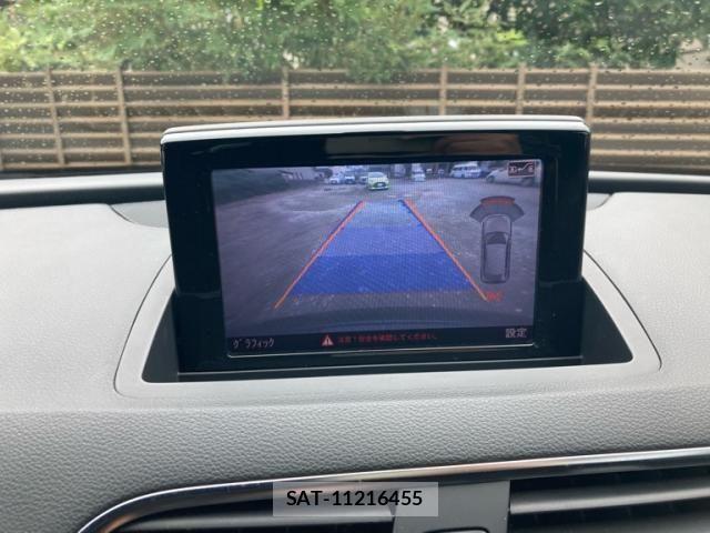 Audi Q3 2013-03 8878749-23