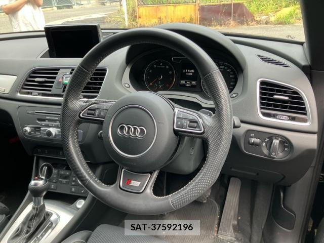 Audi Q3 2018-03 8883321-17