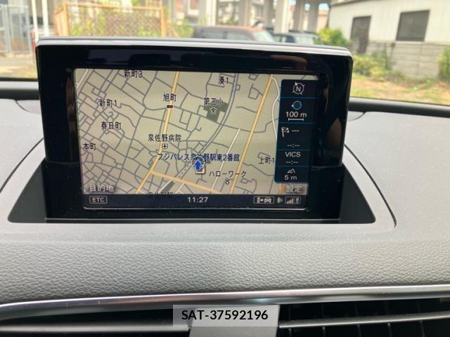 Audi Q3 2018-03 8883321-21