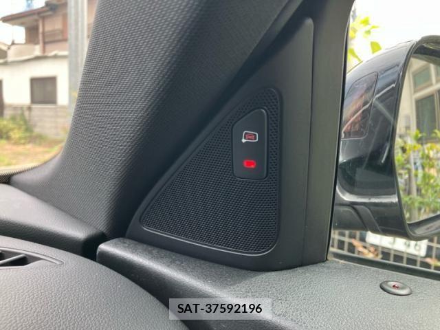 Audi Q3 2018-03 8883321-24