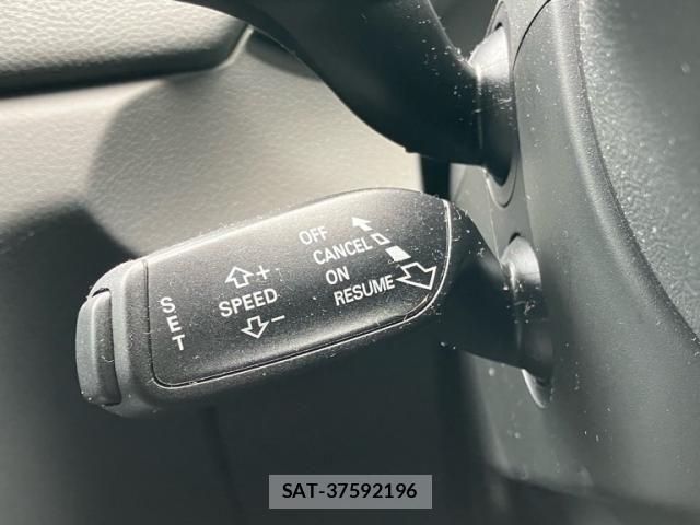 Audi Q3 2018-03 8883321-26