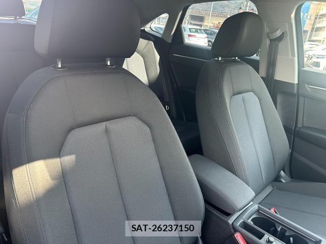 Audi Q3 2020-09 687296-13