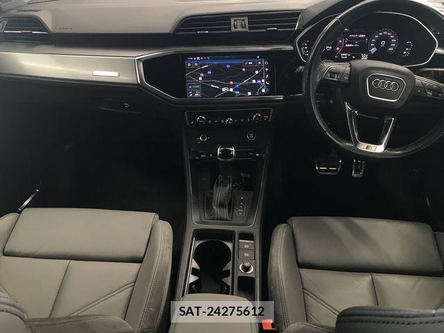 Audi Q3 2021-06 3420318-9