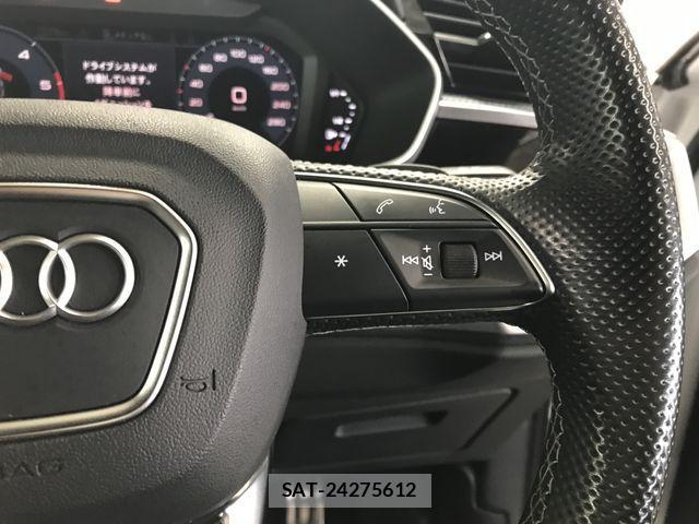 Audi Q3 2021-06 3420318-20