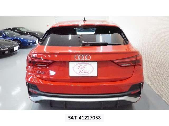 Audi Q3 2024-12 6525484-5