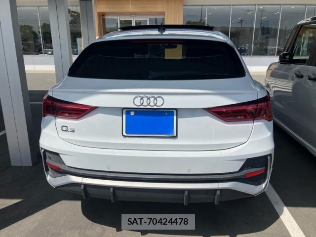 Audi Q3 2020-09 6610624-10