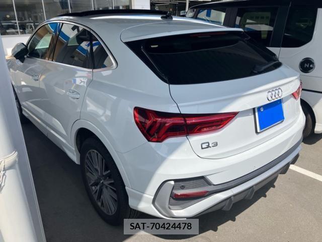 Audi Q3 2020-09 6610624-11