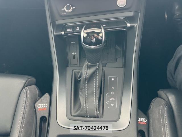 Audi Q3 2020-09 6610624-14