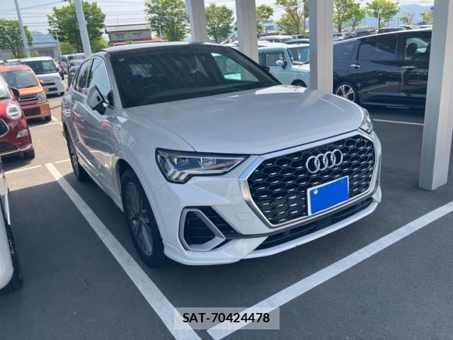 Audi Q3 2020-09 6610624-2