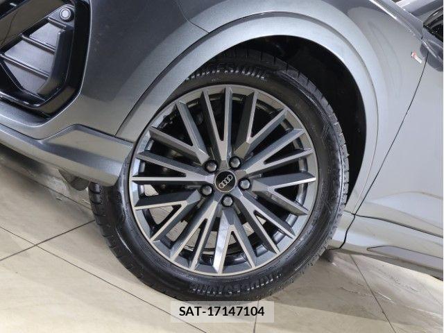 Audi Q3 2022-11 7215034-15