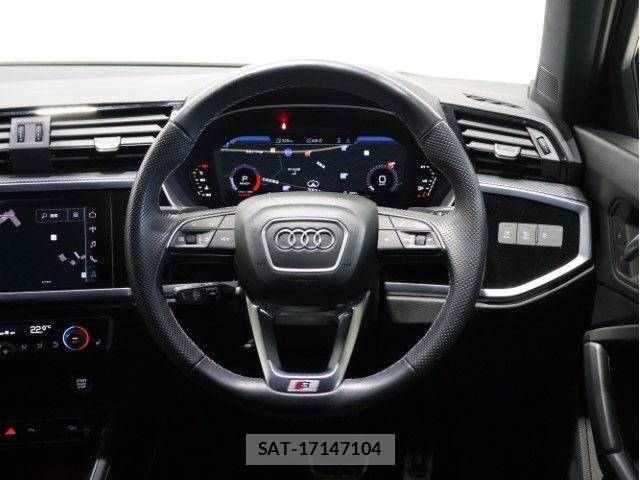 Audi Q3 2022-11 7215034-19