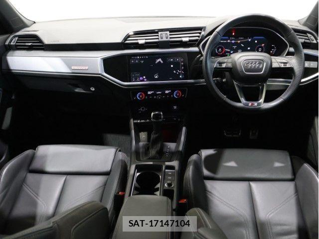 Audi Q3 2022-11 7215034-2