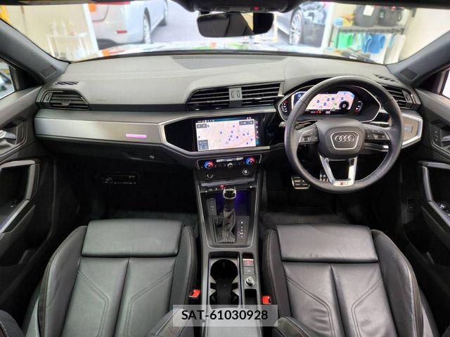Audi Q3 2021-06 7215035-1