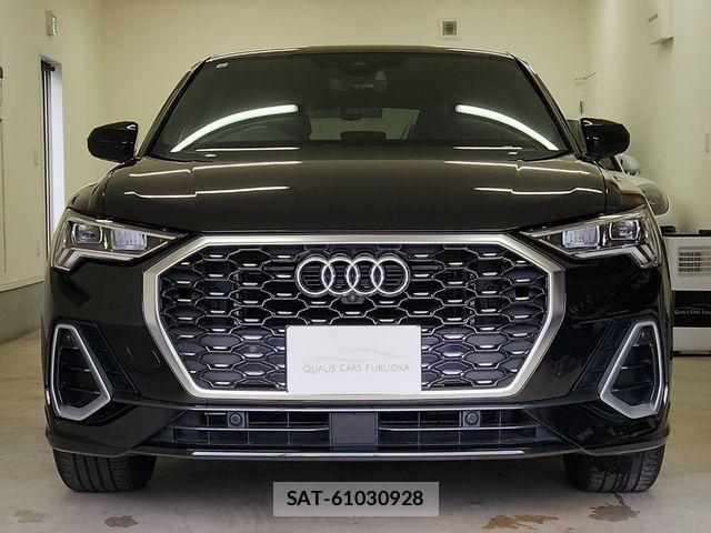 Audi Q3 2021-06 7215035-24