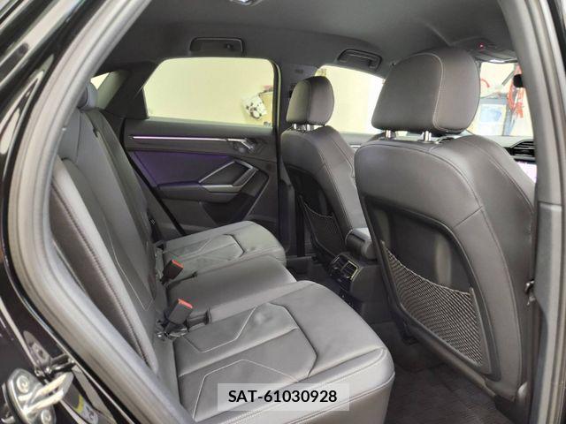 Audi Q3 2021-06 7215035-7