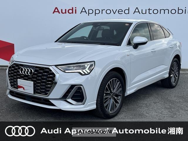 Audi Q3 2025-09 7215038-0