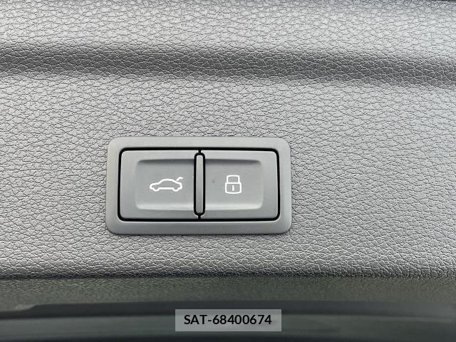 Audi Q3 2025-09 7215038-22