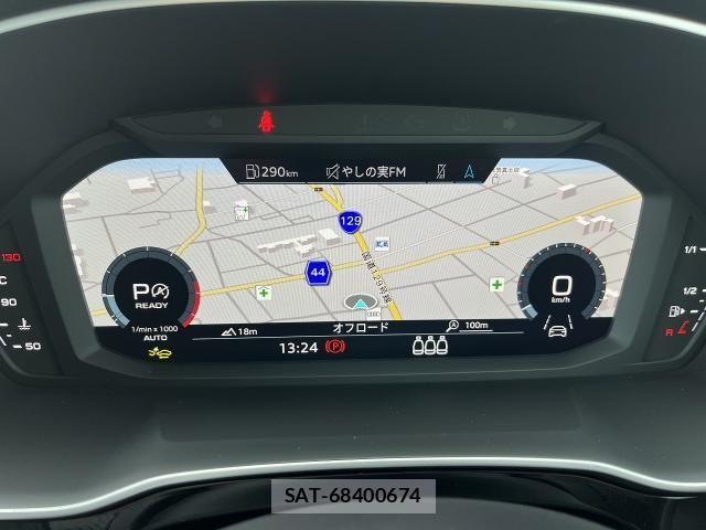 Audi Q3 2025-09 7215038-2