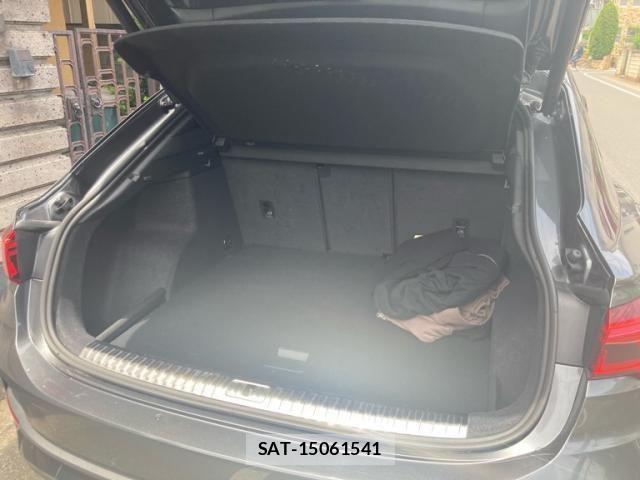 Audi Q3 2023-01 7271547-16