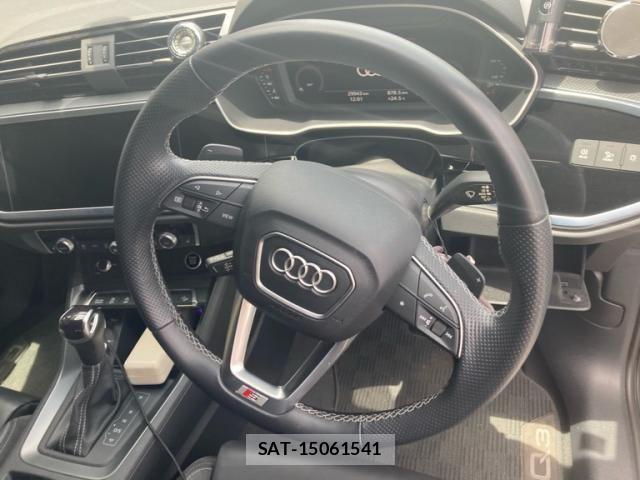 Audi Q3 2023-01 7271547-17
