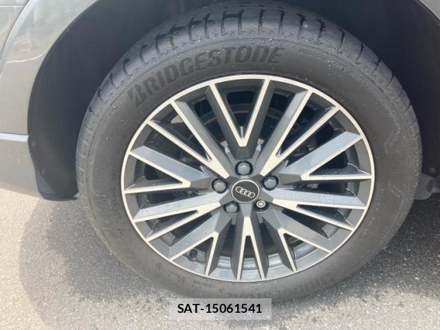 Audi Q3 2023-01 7271547-7