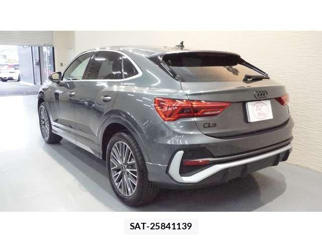Audi Q3 2024-06 7325762-13