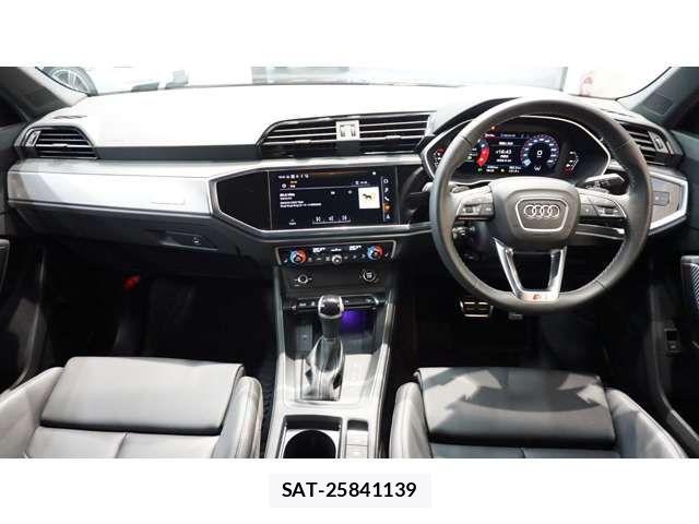 Audi Q3 2024-06 7325762-1