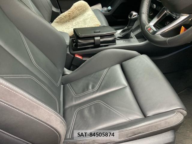 Audi Q3 2023-01 7325761-13