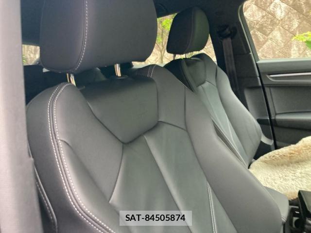 Audi Q3 2023-01 7325761-14