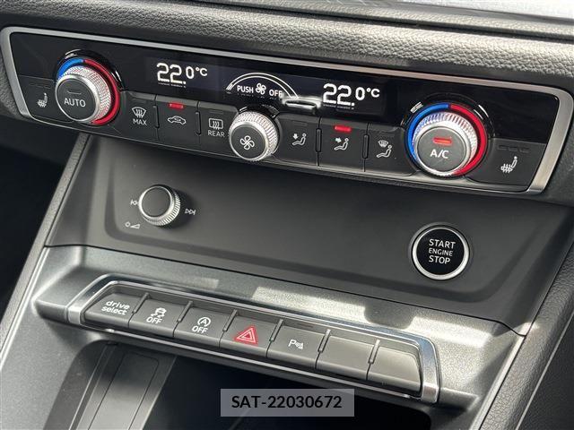 Audi Q3 2021-01 7325765-9