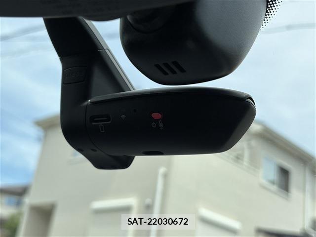 Audi Q3 2021-01 7325765-11