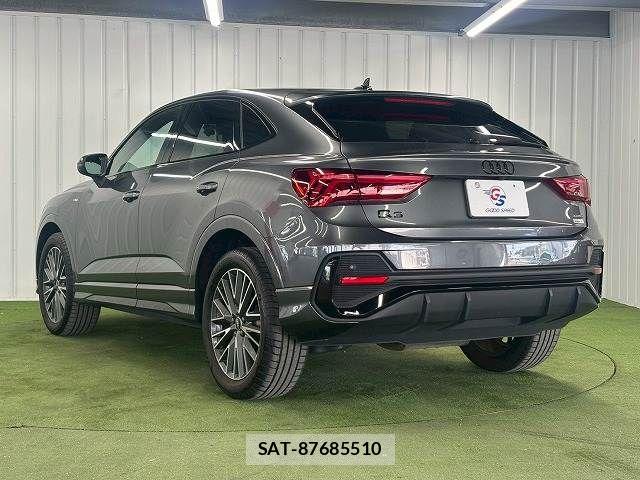 Audi Q3 2022-12 7356890-16