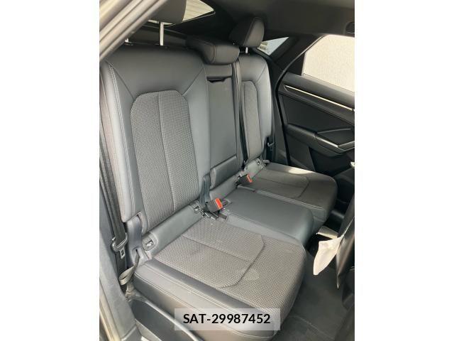 Audi Q3 2022-08 7499608-17