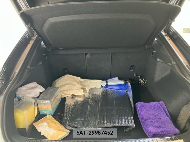 Audi Q3 2022-08 7499608-26
