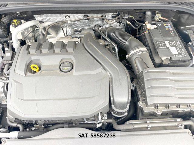 Audi Q3 2023-11 7615079-17