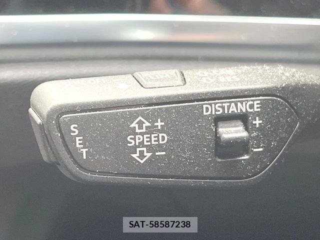 Audi Q3 2023-11 7615079-5