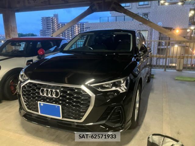 Audi Q3 2021-04 7615078-1