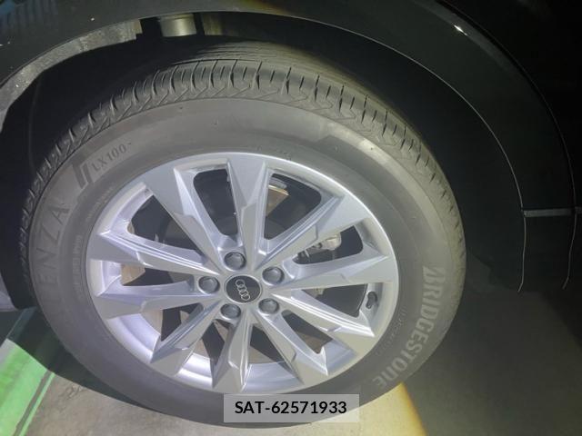 Audi Q3 2021-04 7615078-7