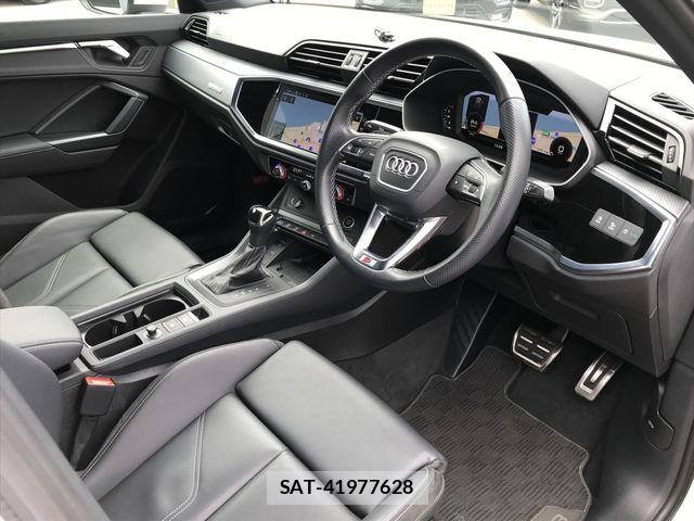 Audi Q3 2021-05 7720974-9