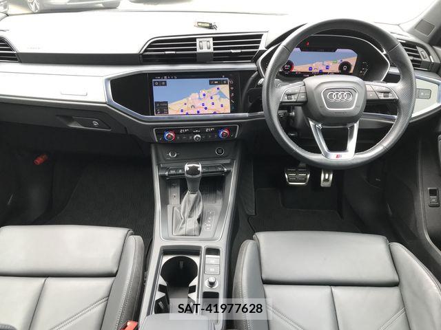 Audi Q3 2021-05 7720974-1