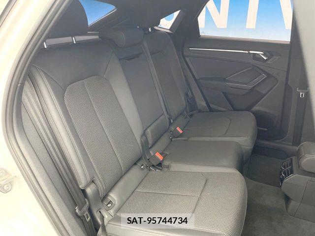Audi Q3 2021-06 7720982-11