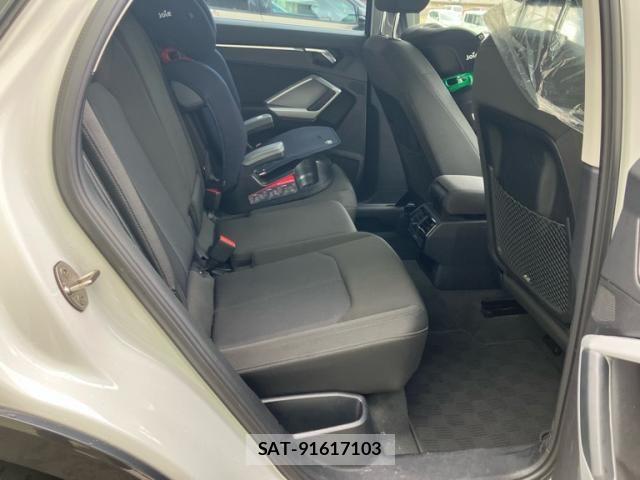 Audi Q3 2020-11 7782719-14