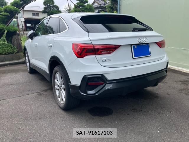 Audi Q3 2020-11 7782719-1