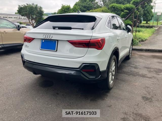 Audi Q3 2020-11 7782719-3