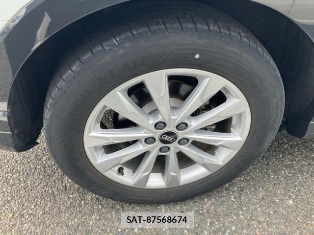 Audi Q3 2023-03 7875361-10