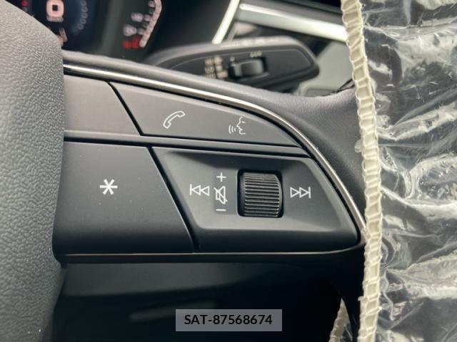 Audi Q3 2023-03 7875361-21