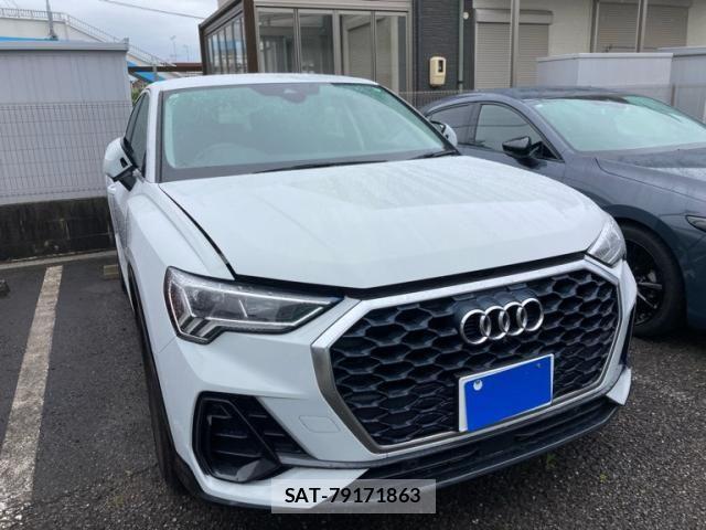 Audi Q3 2021-11 7875359-0