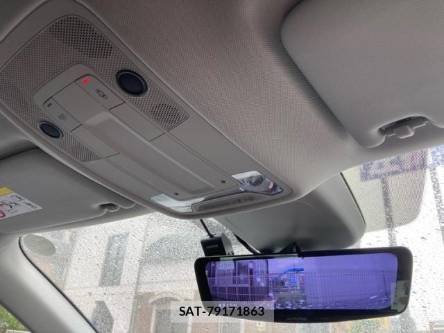 Audi Q3 2021-11 7875359-24