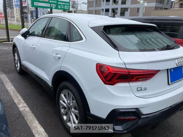 Audi Q3 2021-11 7875359-2