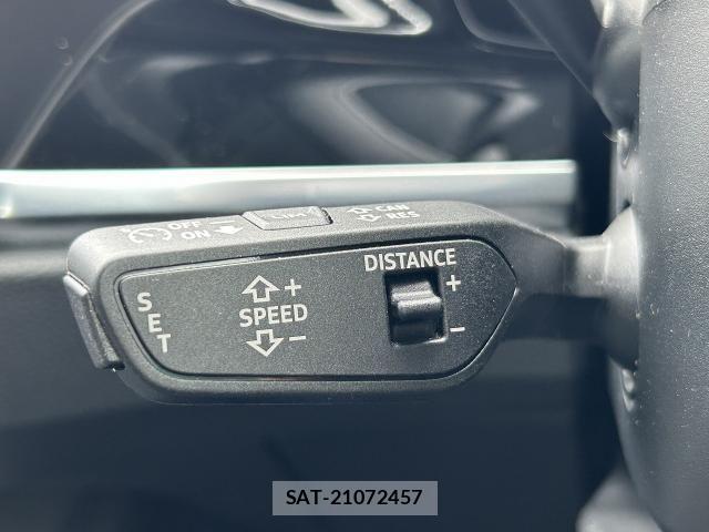 Audi Q3 2024-06 7902265-6